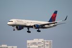 N900PC @ KFLL - FLL spotting 2014