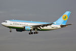 UK-31002 @ EDDF - at fra - by Ronald