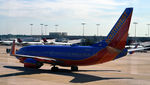 N7813P @ KATL - Taxi Atlanta