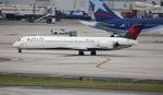 N908DA @ KMIA - MIA spotting 2018 - by Florida Metal