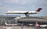 N915DN @ KMIA - MIA spotting 2018 - by Florida Metal