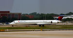 N924DN @ KATL - Taxi Atlanta