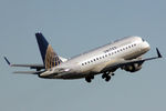 N648RW @ KEWR - Taxiing - by micka2b