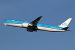 PH-BHL @ EHAM - at spl - by Ronald