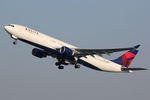 N811NW @ EHAM - at spl - by Ronald