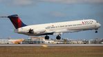 N959DL @ KMIA - MIA spotting 2015 - by Florida Metal