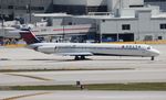 N977DL @ KMIA - MIA spotting 2014 - by Florida Metal