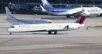 N986DL @ KMIA - MIA spotting 2014 - by Florida Metal