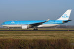 PH-AOD @ EHAM - at spl - by Ronald
