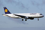 D-AIQM @ EHAM - at spl - by Ronald