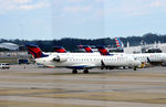 N134EV @ KATL - Taxi Atlanta - by Ronald Barker