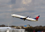 N836DN @ KATL - Takeoff Atlanta