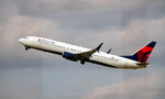 N842DN @ KATL - Takeoff Atlanta