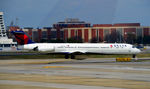 N907DL @ KATL - Taxi Atlanta - by Ronald Barker