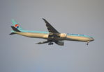 HL8218 @ EGLL - Boeing 777-3B5/ER on finals to runway 9R at London Heathrow. - by moxy