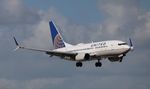 N16713 @ KMIA - MIA spotting 2016 - by Florida Metal
