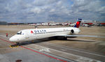 N948AT @ KATL - Gate C33 Atlanta - by Ronald Barker