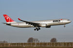 N809NW @ EHAM - at spl - by Ronald