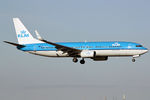 PH-BXZ @ EHAM - at spl - by Ronald