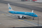 PH-EXZ @ LOWW - KLM cityhopper ERJ-175