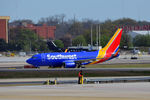 N728SW @ KATL - Taxi Atlanta - by Ronald Barker
