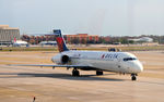 N891AT @ KATL - Taxi Atlanta