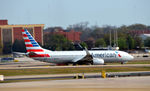 N922NN @ KATL - Taxi Atlanta - by Ronald Barker