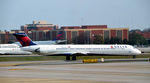 N937DL @ KATL - Taxi Atlanta