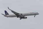 N57870 @ KORD - Boeing 757-33N - by Mark Pasqualino