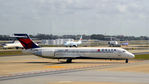 N953AT @ KATL - Taxi Atlanta - by Ronald Barker