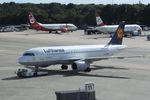 D-AIZD @ EDDT - Airbus A320-214 of Lufthansa at Berlin-Tegel airport