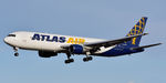 N662GT @ KPSM - GIANT8018 Atlas 767 landing - by Topgunphotography