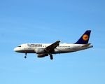 D-AILA @ EKCH - D-AILA landing rw 22L