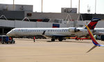 N695CA @ KATL - Taxi Atlanta