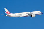 B-18910 @ EHAM - at spl - by Ronald