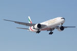 A6-EGT @ EHAM - at spl - by Ronald