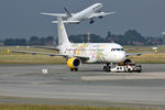 EC-KDG @ LFPG - at cdg - by Ronald