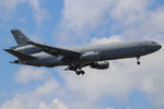 87-0120 @ KWRI - HOSER31 working the pattern at McGuire AFB - by ny.afterburner