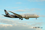 ZK-NZR @ NZAA - Air New Zealand Ltd., Auckland - by Peter Lewis