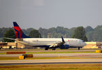 N371DA @ KATL - Taxi Atlanta