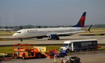 N836DN @ KATL - Taxi Atlanta