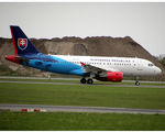 OM-BYK @ EKCH - OM-BYK taxi for takeoff rw 04R - by Erik Oxtorp