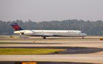 N908DE @ KATL - Landing Atlanta