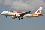 EC-FNR @ LEBL - at bcn - by Ronald