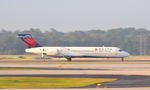 N989DN @ KATL - Landing Atlanta