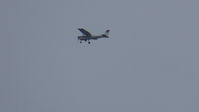 G-MABE - Flying over Hull. - by L.M.Longworth