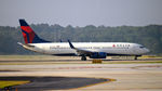 N3757D @ KATL - Landing roll Altanta