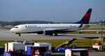 N3757D @ KATL - Taxi to gate Atlanta - by Ronald Barker