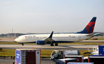 N3757D @ KATL - Taxi to gate Atlanta - by Ronald Barker