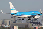 PH-BGG @ EHAM - at spl - by Ronald